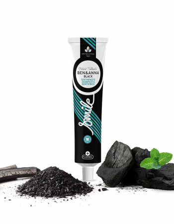 Ben & Anna Fluorihammastahna Alumiinituubissa Black 75ml