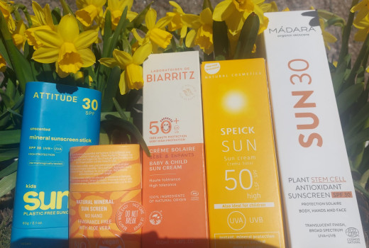 Miksi valita fysikaalinen luonnonkosmetiikan aurinkosuoja?